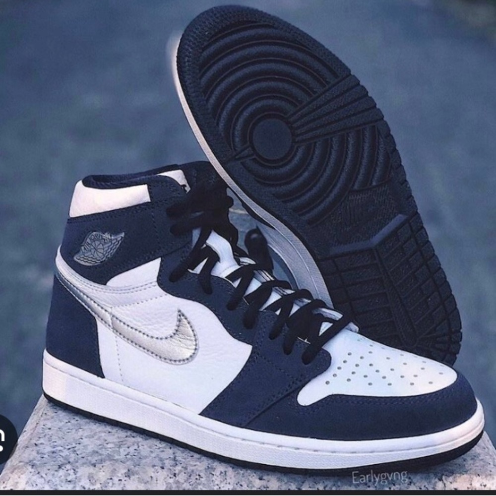Kids Air Jordan 1 Retro High CO.JP
Midnight Navy
